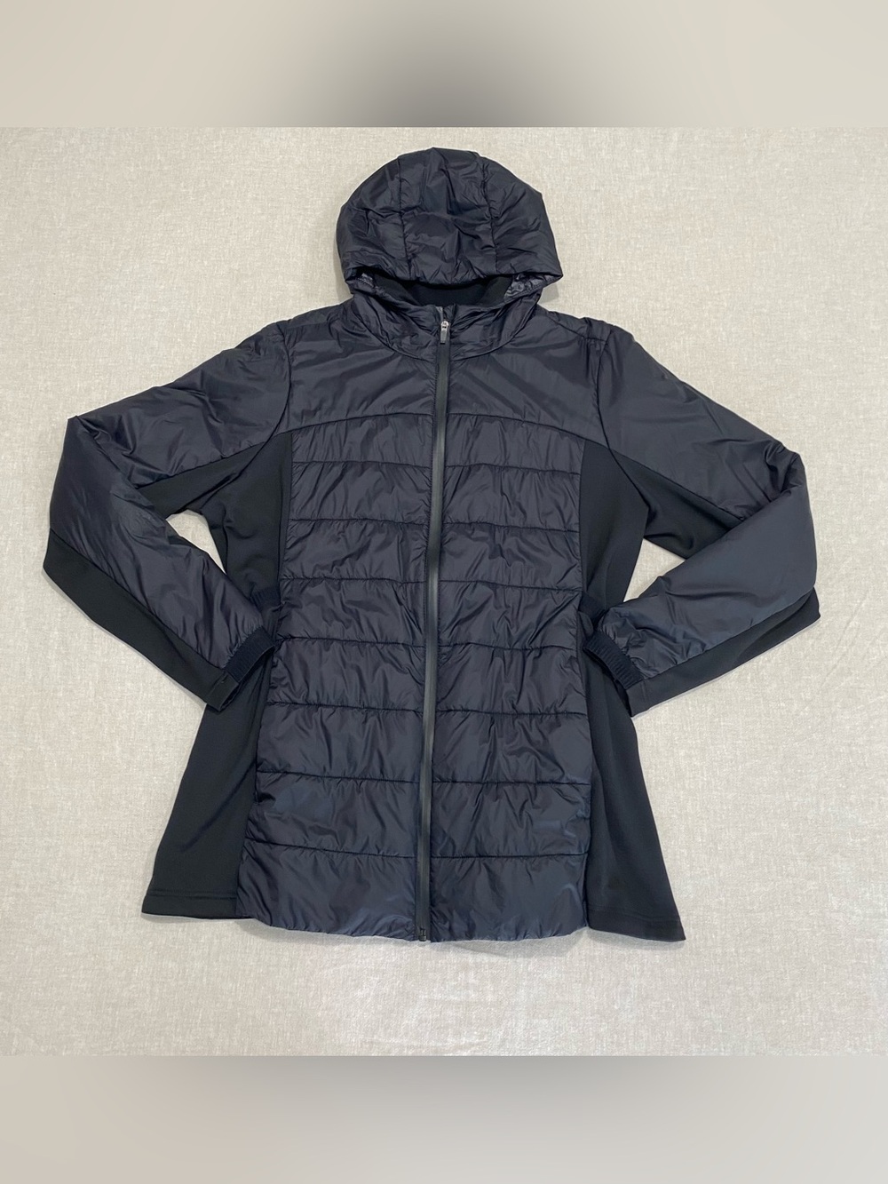 Torrid Active Women's Black Quilted Hooded Puffer Jacket Full Zip Size 2X Outdoo